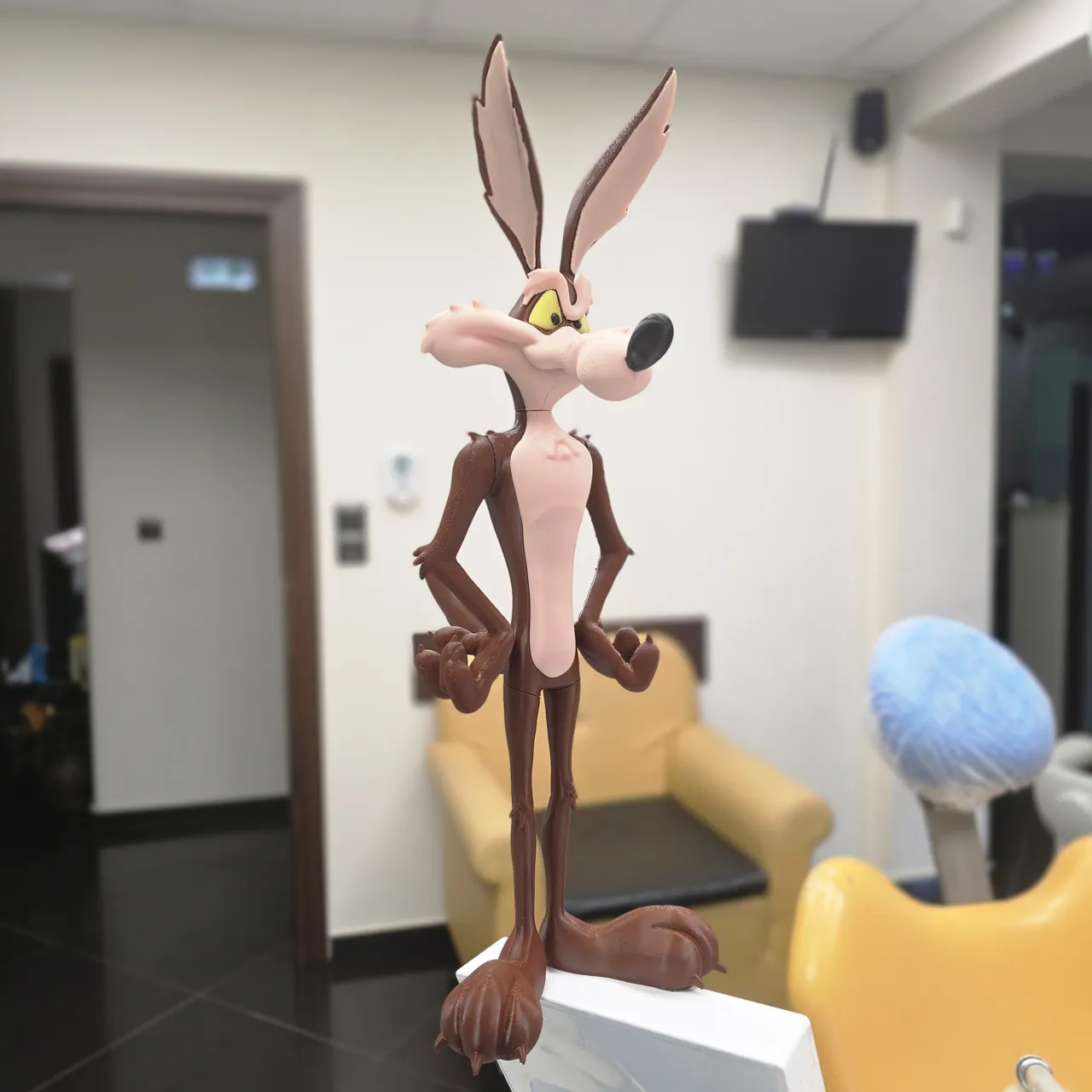 Wile E. Coyote-No AMS-Easy assembly view 3