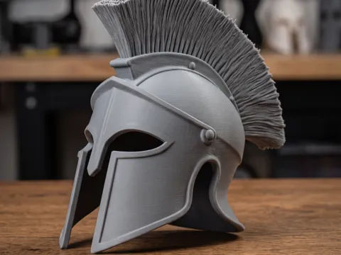 Pieza para disfraz o exhibición: Casco espartano — referencia de MakerWorld
