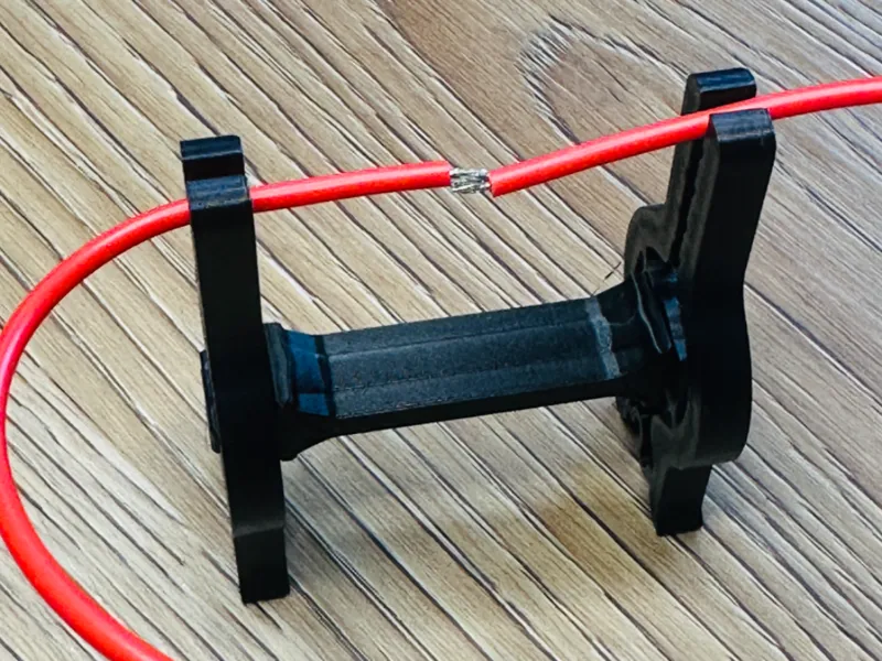 18-24 Gauge Solder Wire Guide