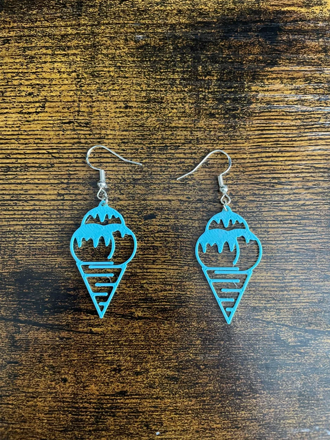 Melting line art Ice Cream Earrings view 3