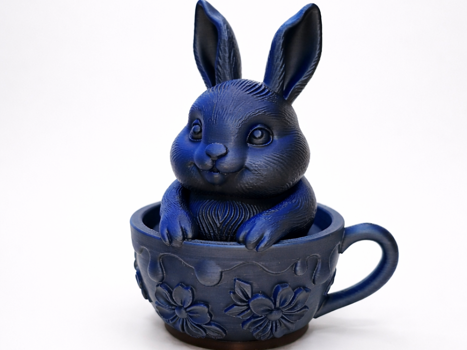 TeaCup Hase als suesse Dekofigur