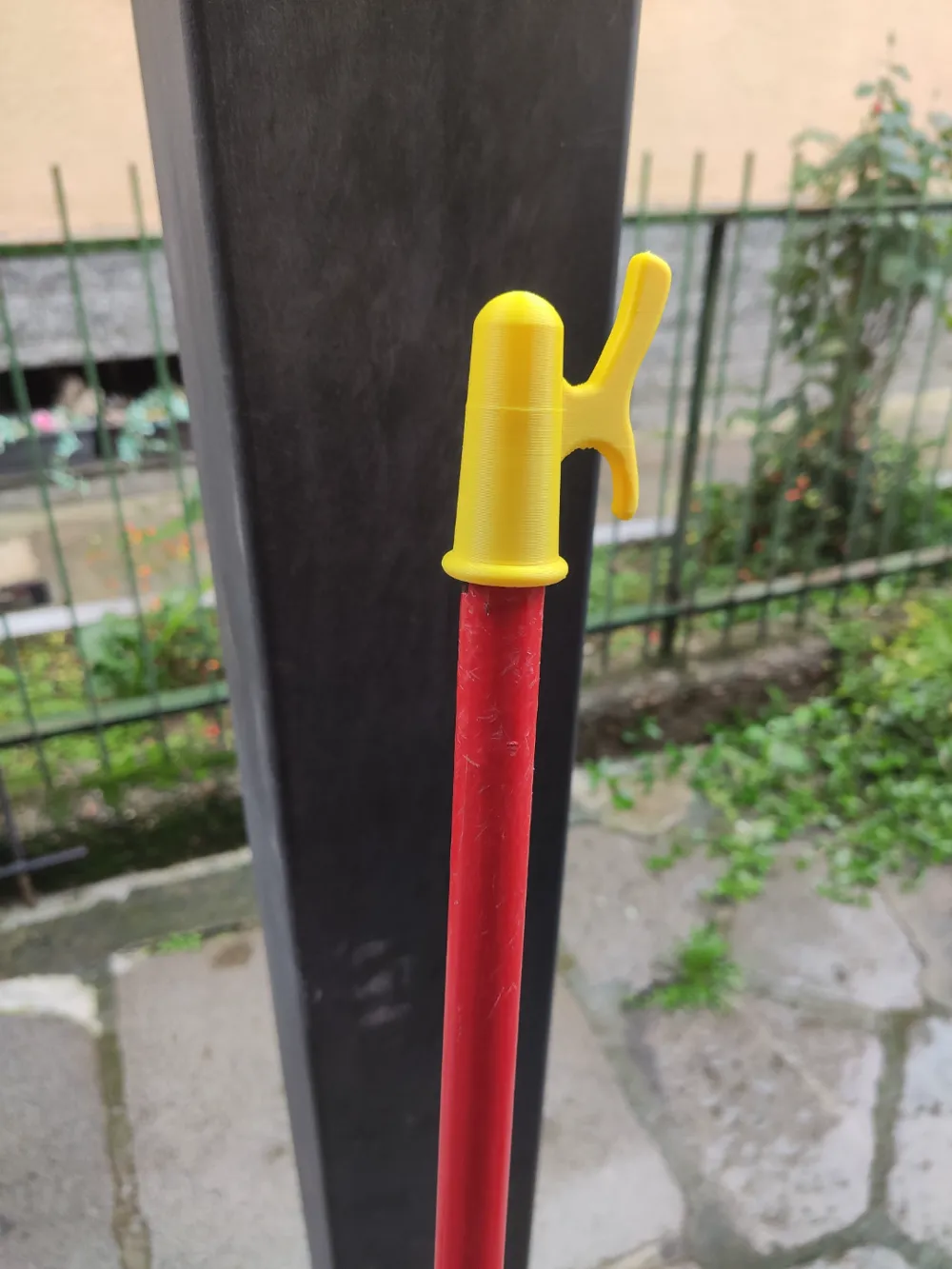 clothes hanger rod support by 3DHobby MakerWorld