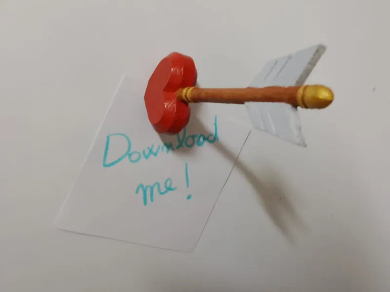 Cupid Arrow Heart Magnet – Valentine’s Note Holder