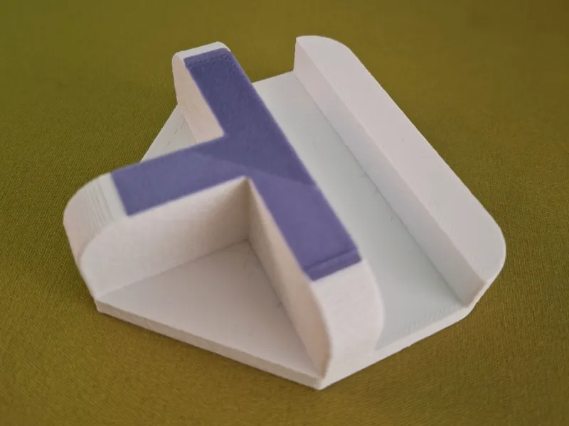 Simple Geometric Phone Stand