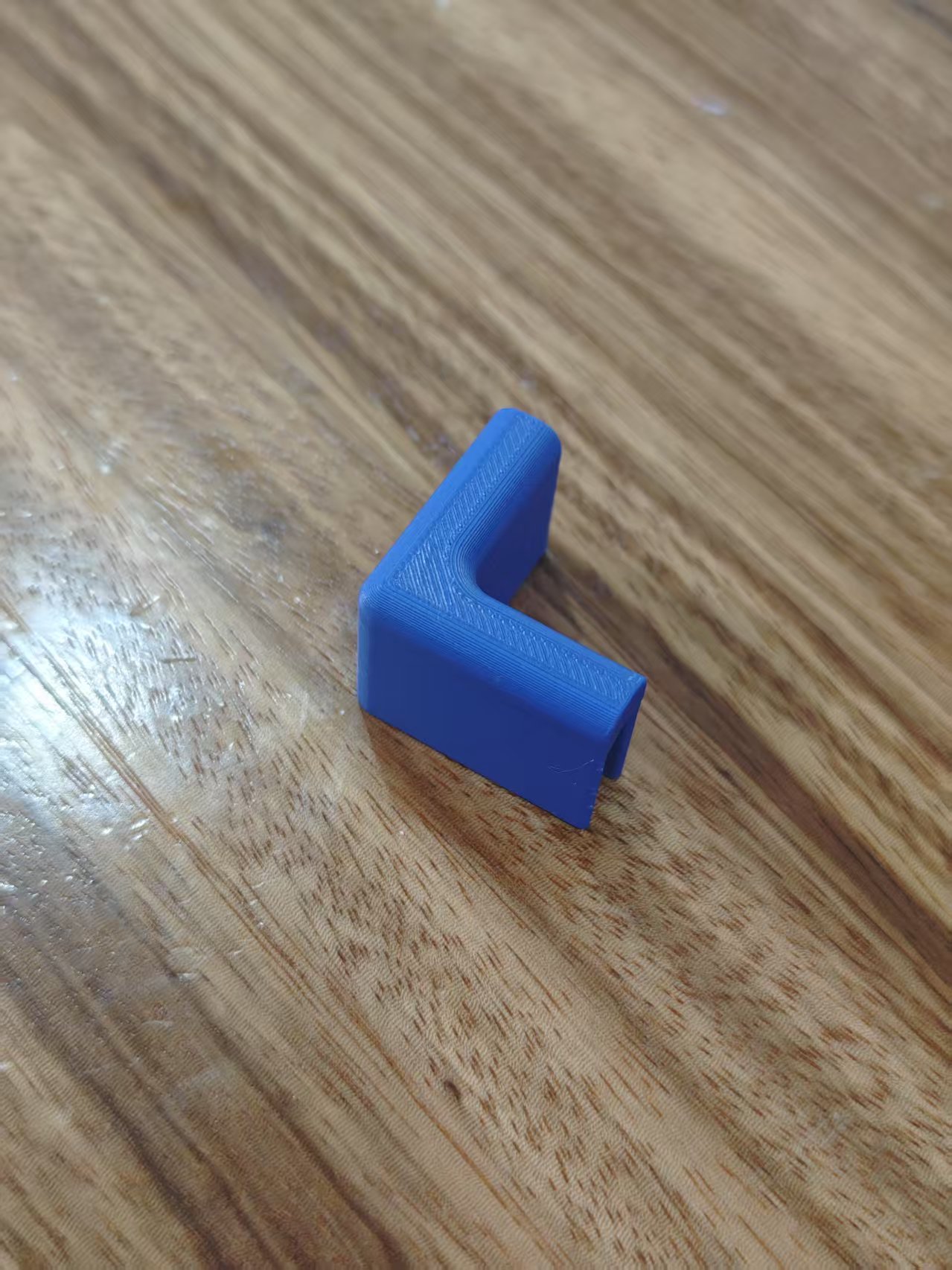 Miniatura 1 do modelo 3D 鱼缸护角 保护角
