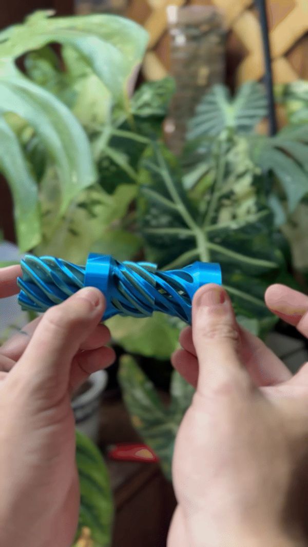https://makerworld.bblmw.com/makerworld/model/US4b5b336ff6f83/design/2025-11-11_11d3b9568dfb7.gif