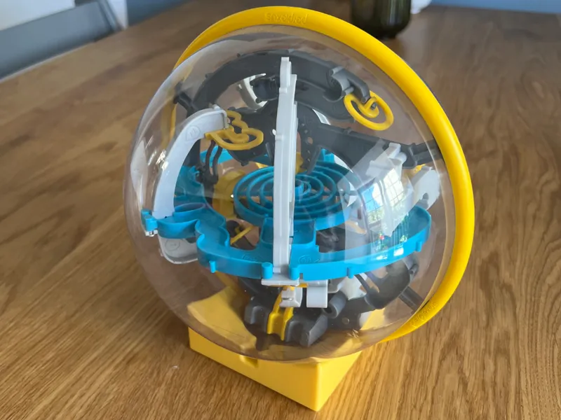 Perplexus Beast Ständer