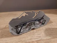 Mountain Glasses Stand – Magnet Version