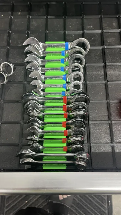 Gridfinity 16 Stubby wrenches