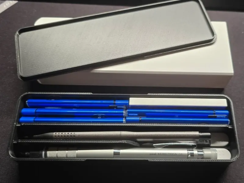Kuru Toga Simple Organizer 