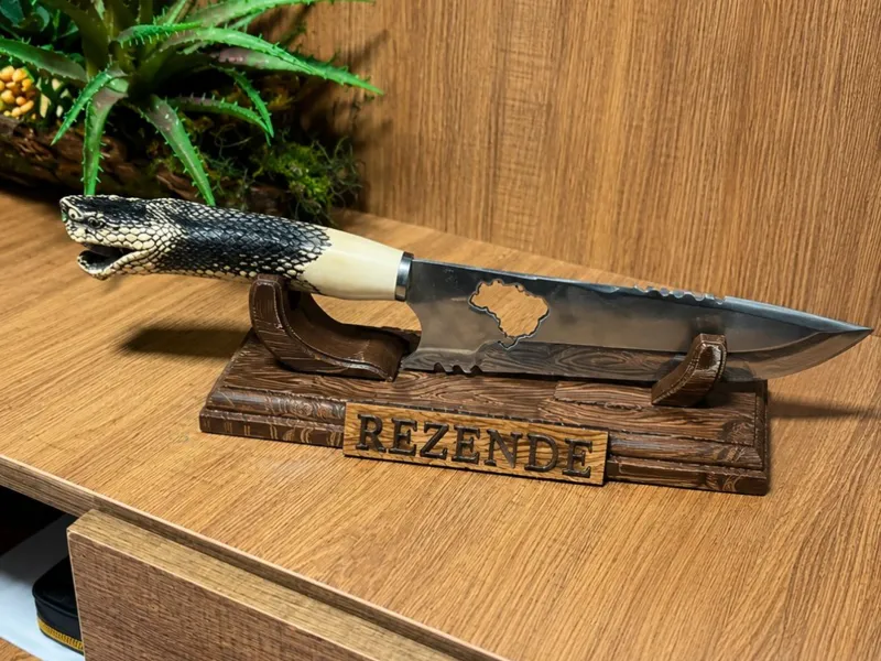 knife display