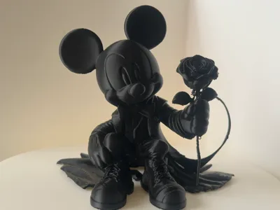 Mickey mit Rose
