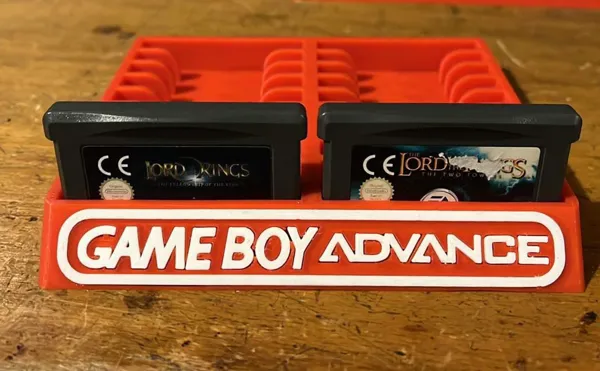 Présentoir pour 20 jeux Game Boy Advance