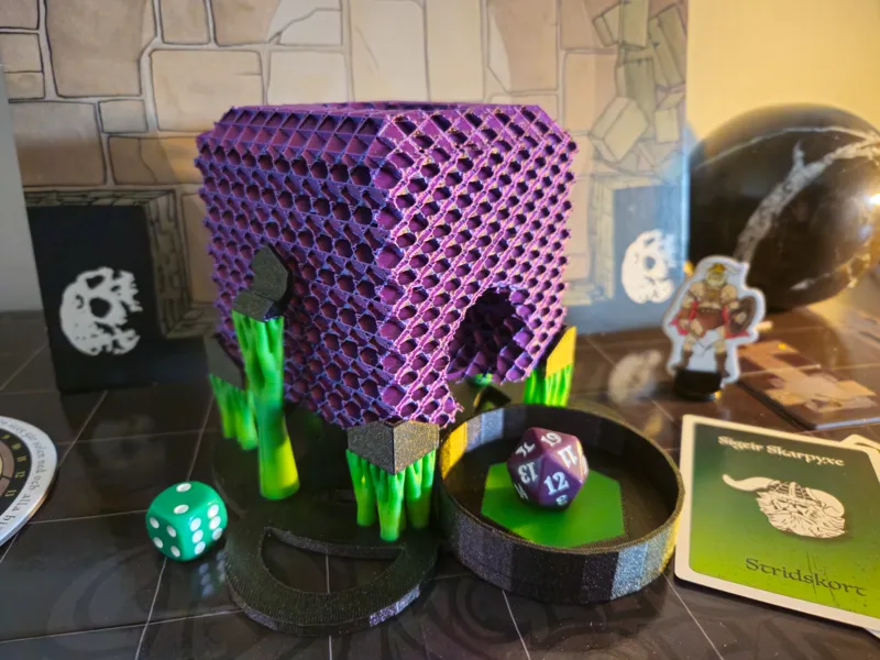 Eldrich Dice Cube (dice tower) 