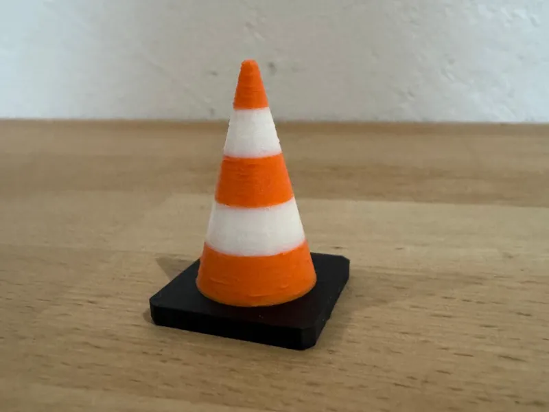 Verkehrsleitkegel Magnet