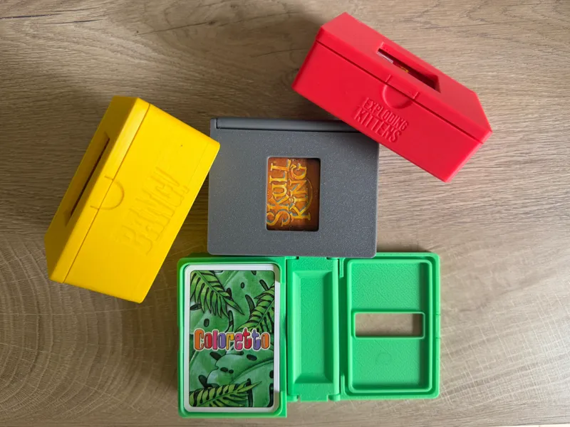 Print-in-place Parametric Card game box