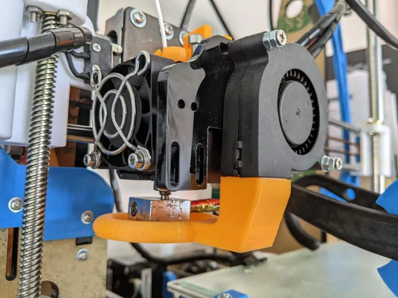 Anet A8 - Center Nozzle Fan For use with front autolevel sensor (5mm thick plate)