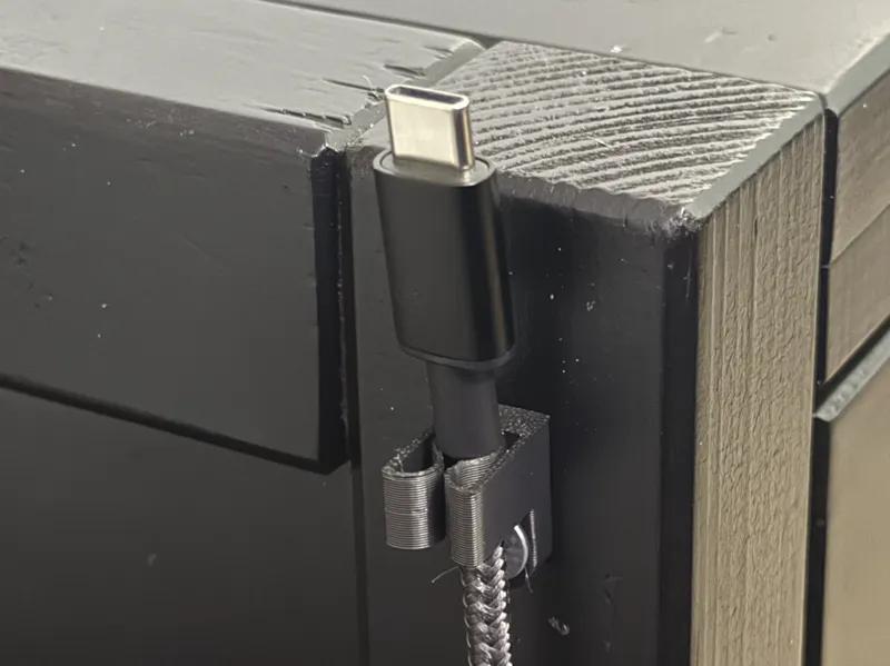 Single Slot Cable Clip
