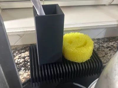 Dish Brush Holder with Lip