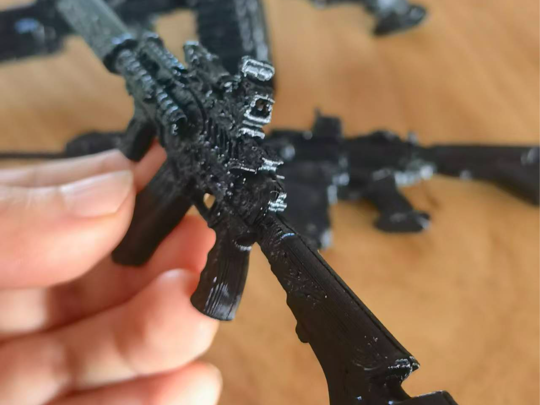 Miniatura 1 do modelo 3D 【粉丝破百纪念】三角洲行动-SR3M紧凑突击步枪