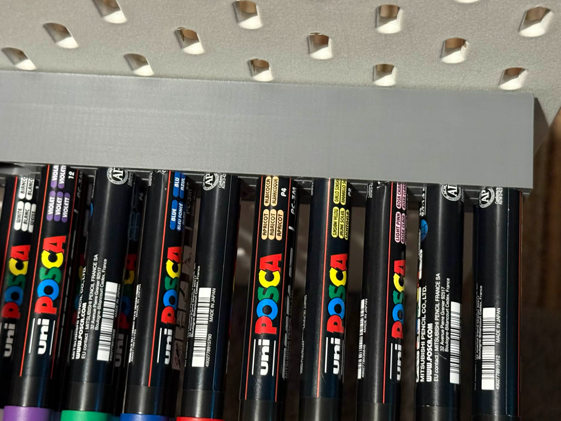 Posca pen 24 x horizontal skadis holder 