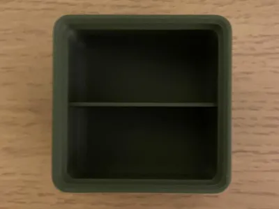 Gridfinity 1x1 bin with divider