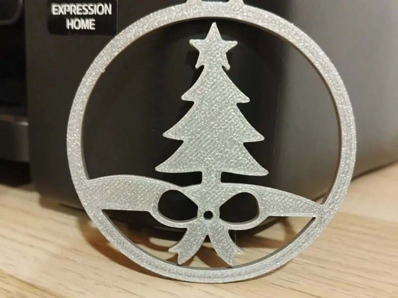 bola natal com pinheiro