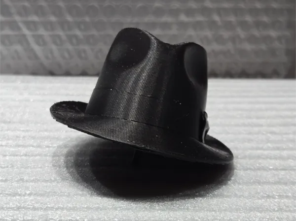 Chapeau fedora pour fidget crâne