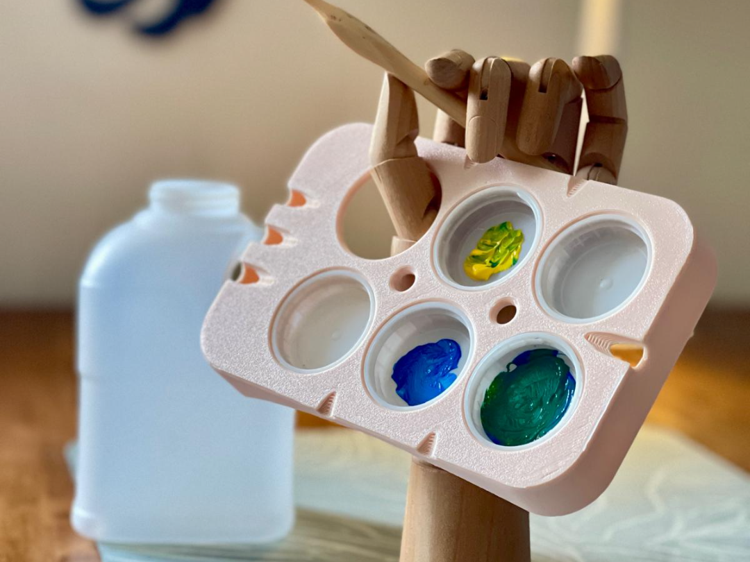 Milk-Bottle Caps Palette