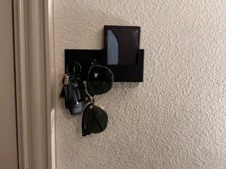 Wallet/Keys/Glasses Holder