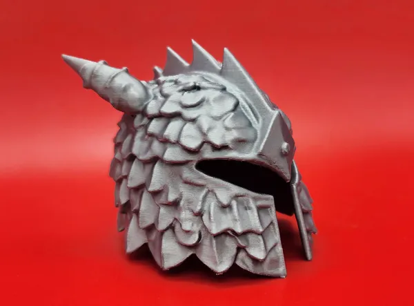Casque écailles de dragon