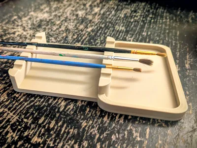 Brush Holder with Drip Tray