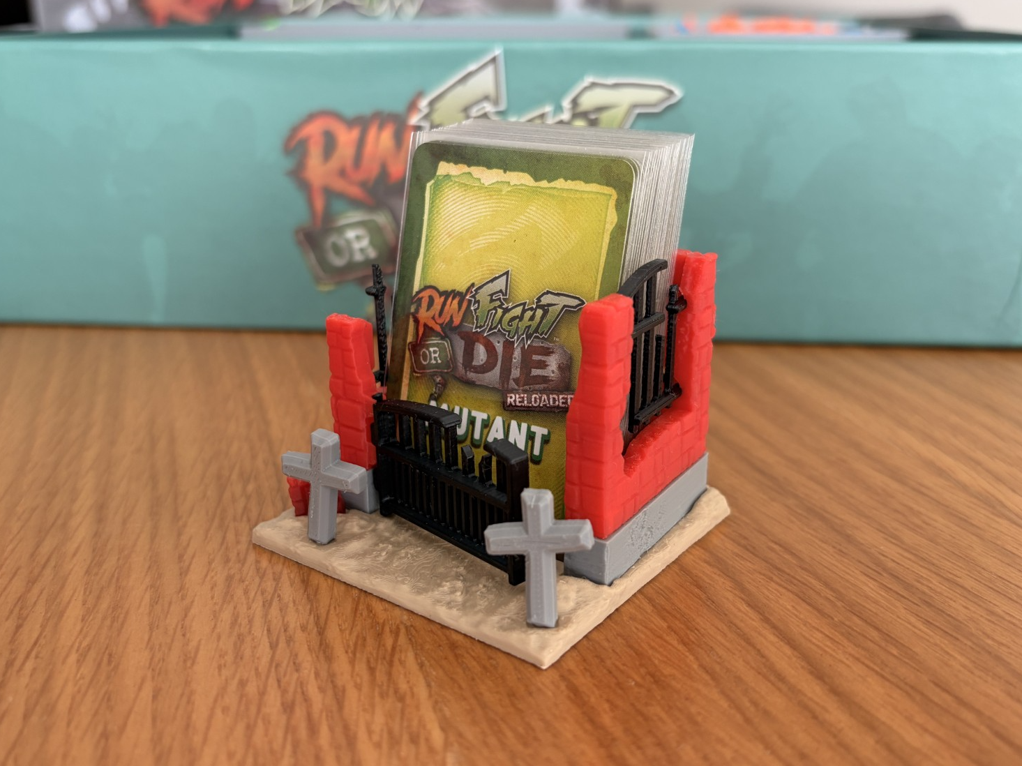 Run Fight or Die: Reloaded Mutant Card Holder