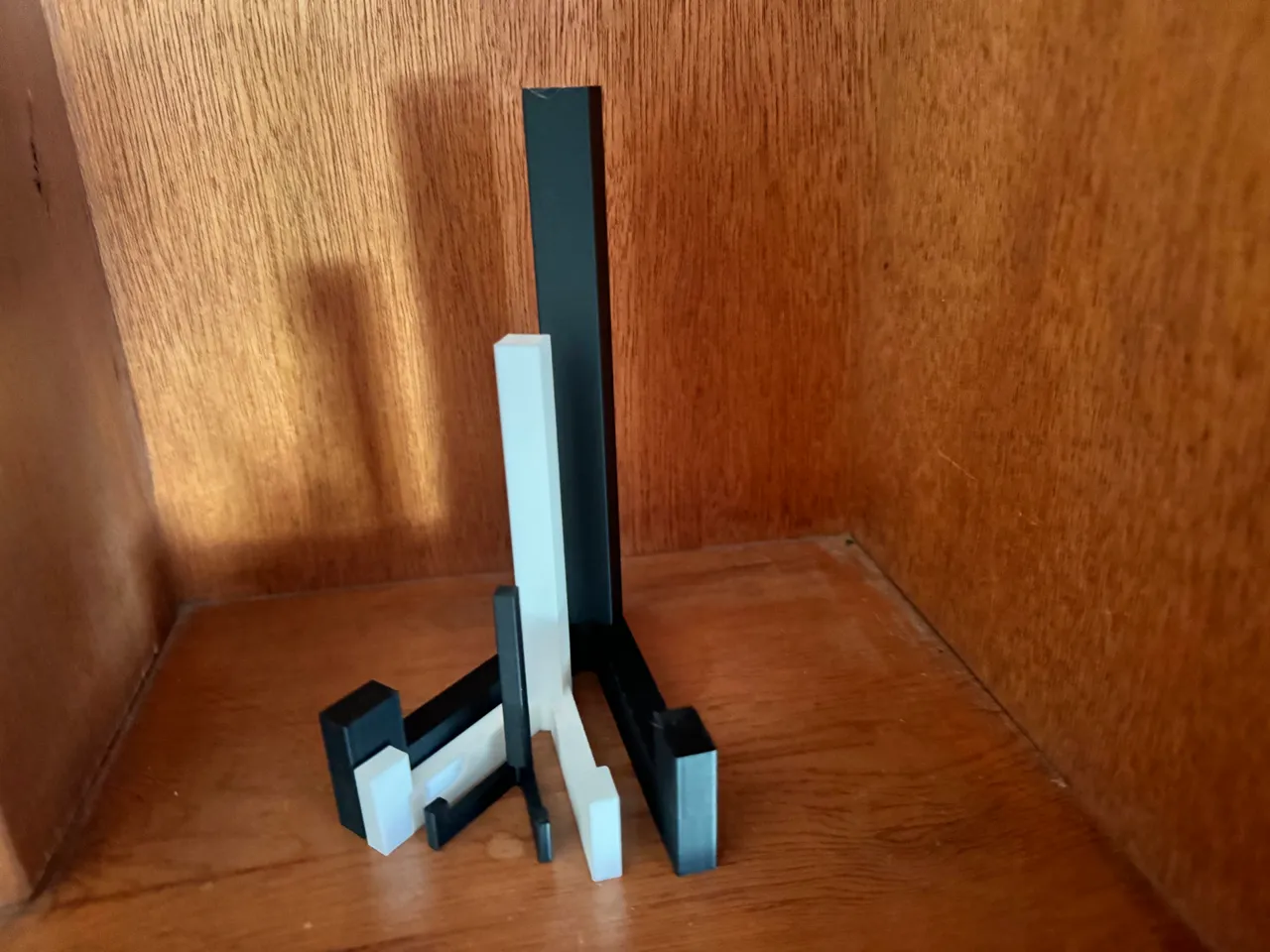 Simple Display Stand Parametric Fully Customizable view 2