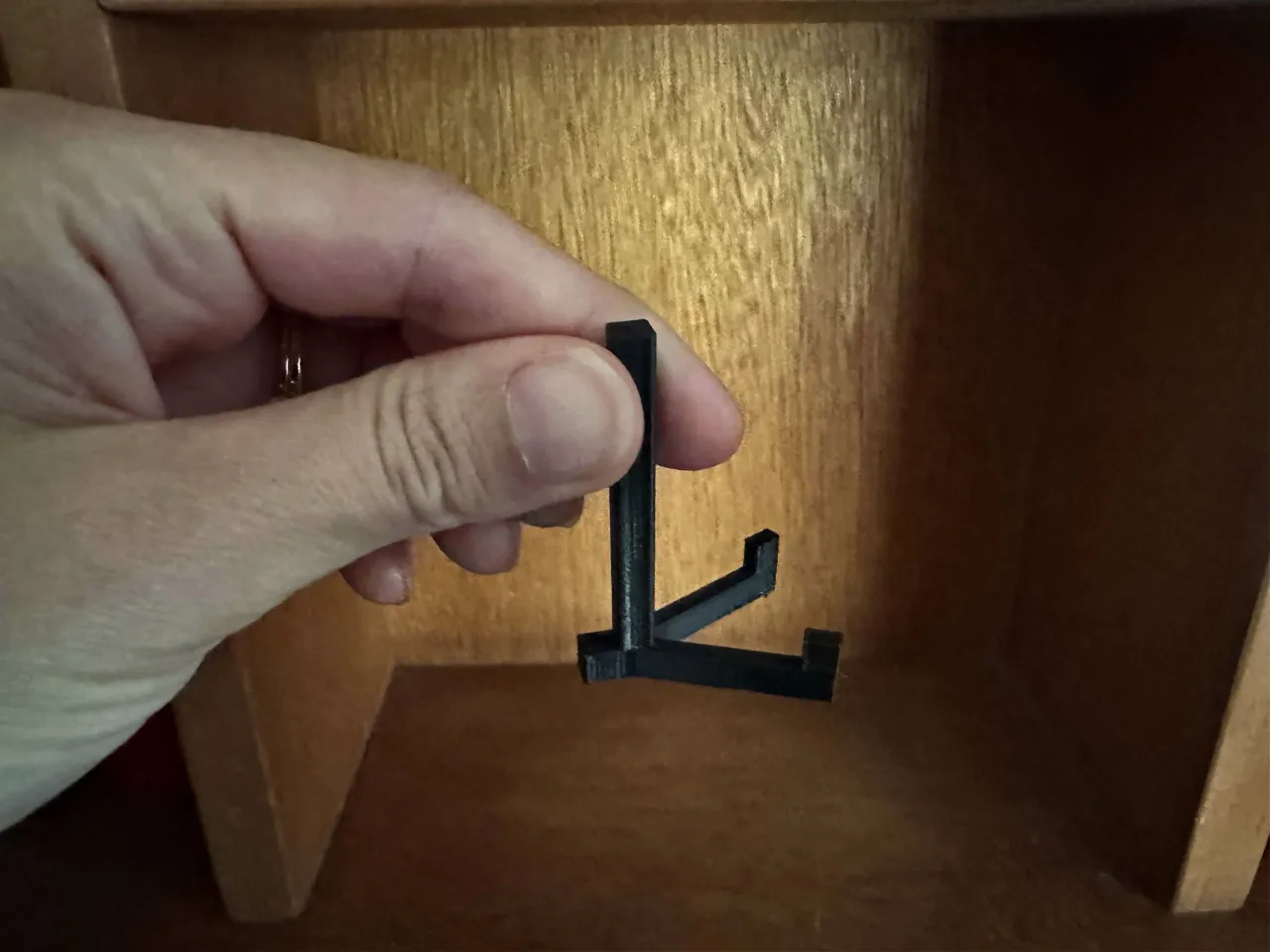 Simple Display Stand Parametric Fully Customizable view 3
