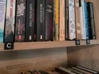 Équerres alphabétiques pour étagère à livres — photo 2