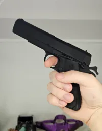 Pistolet 1911 miniature (échelle 1/2) — photo 3