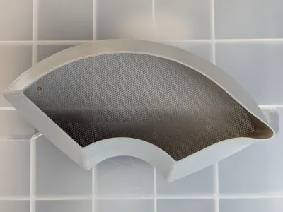 Dehydration tray with spout