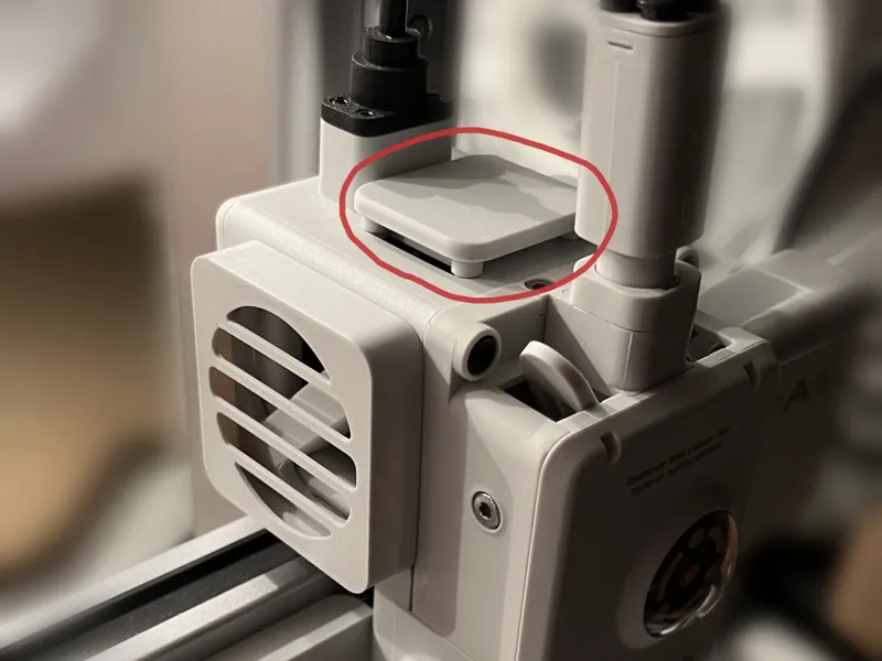 A Dust Cover For The Extruder (A1)