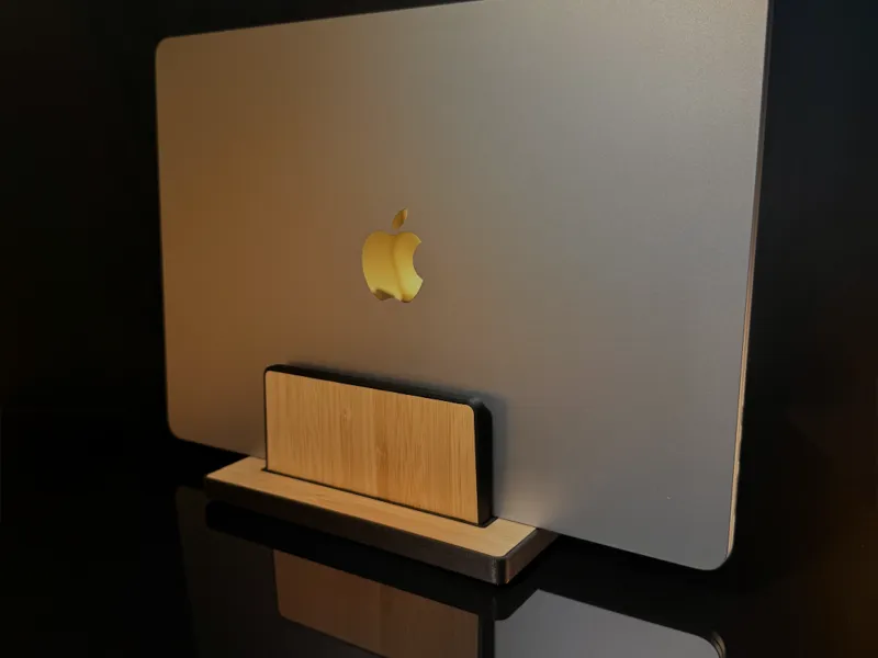 Timber - Vertical Laptop Stand