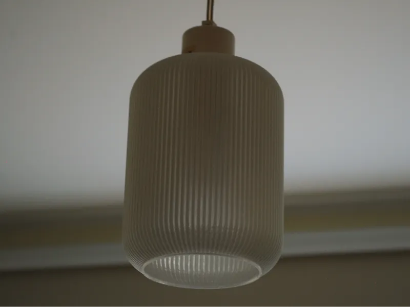 Lamp with square ribs v2