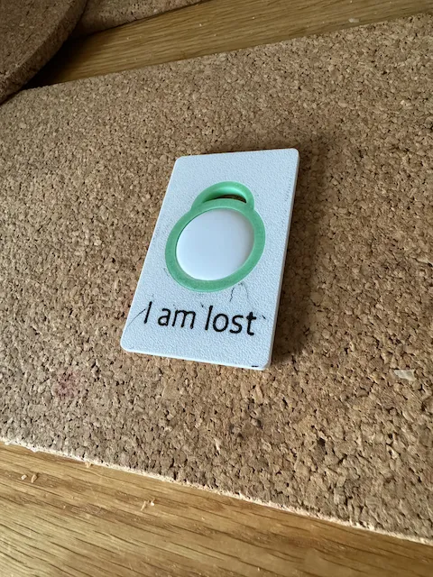 AirTag holder Credit card shape 