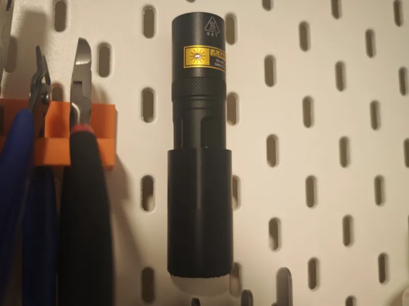 UV Lamp Holder for IKEA SKÅDIS Pegboard