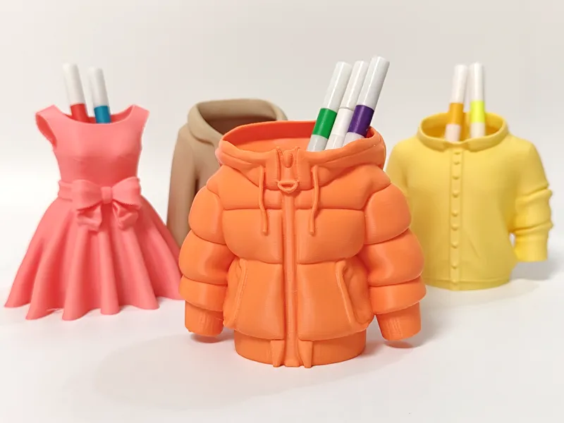 羽绒服笔筒