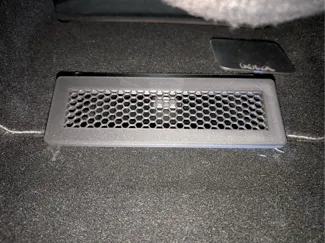 Grille d'aération Tesla Model Y