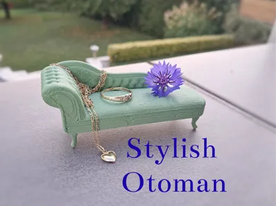 Stylish Otoman / Jewelry stand