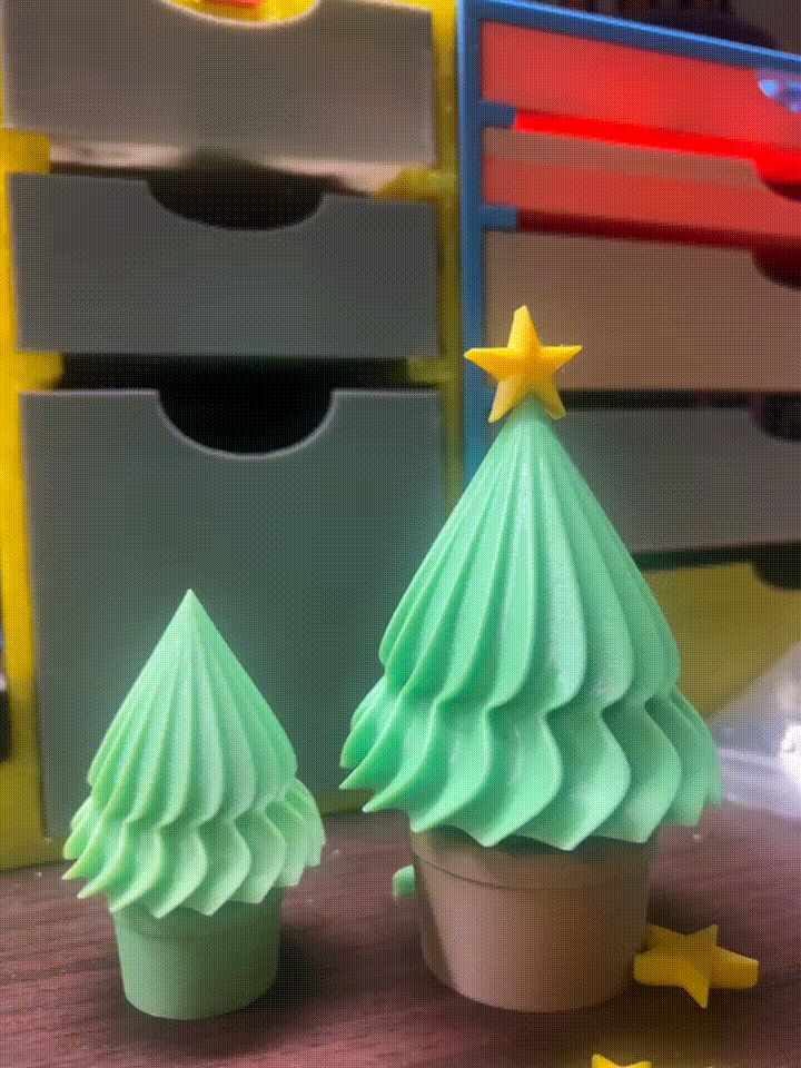 rotating christmas tree 旋轉聖誕樹 ''V2''(no use ams)