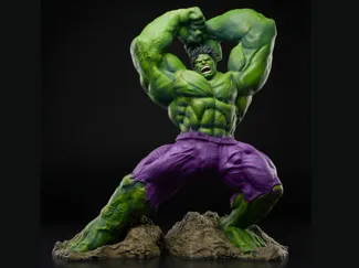 Hulk Statue