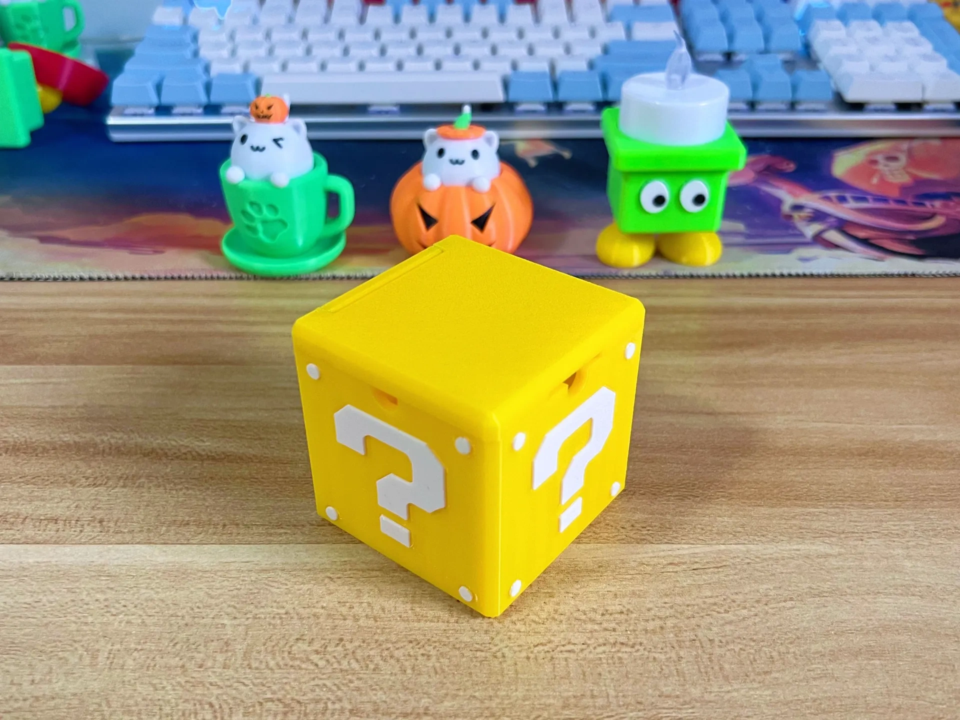 Miniatura 2 do modelo 3D 旅行必备马里奥带盖烟灰缸(盖子可在任意角度悬停)