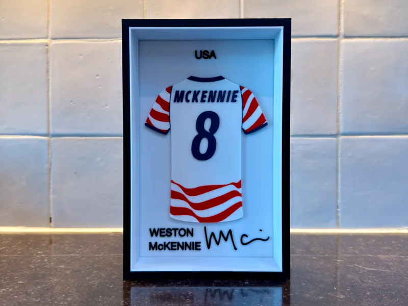 Weston McKennie - USA - Jersey Frame
